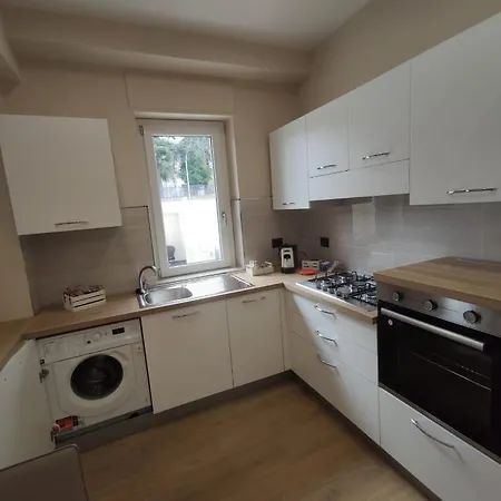 Giorgia House 3*